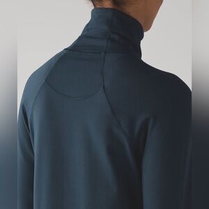 Lululemon Hill And Valley Turtleneck